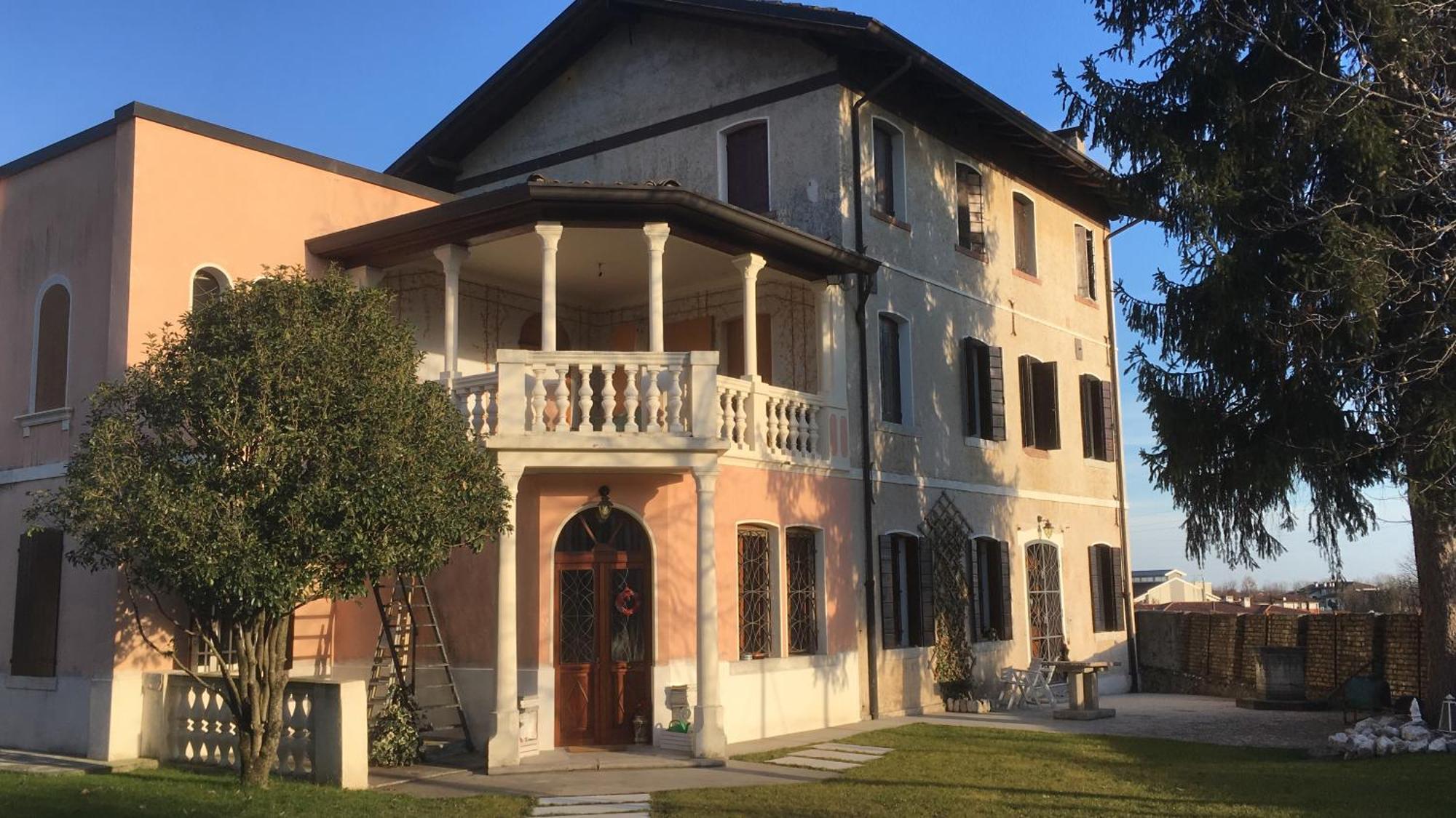 B&B Ernestine Family Home Канева Экстерьер фото